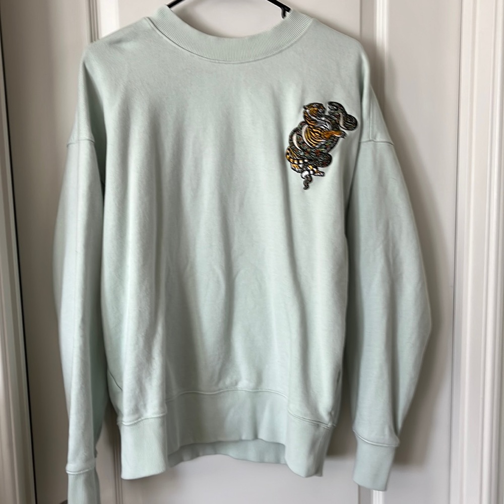 Men’s medium mint green sweatshirt. For relaxing or going out!